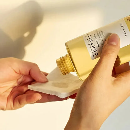 Madagascar Centella Toning Toner (210ml)